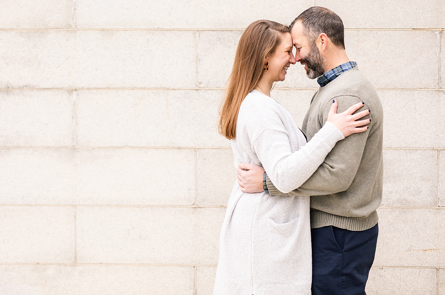 Downtown Roanoke Engagement Photo_0204.jpg