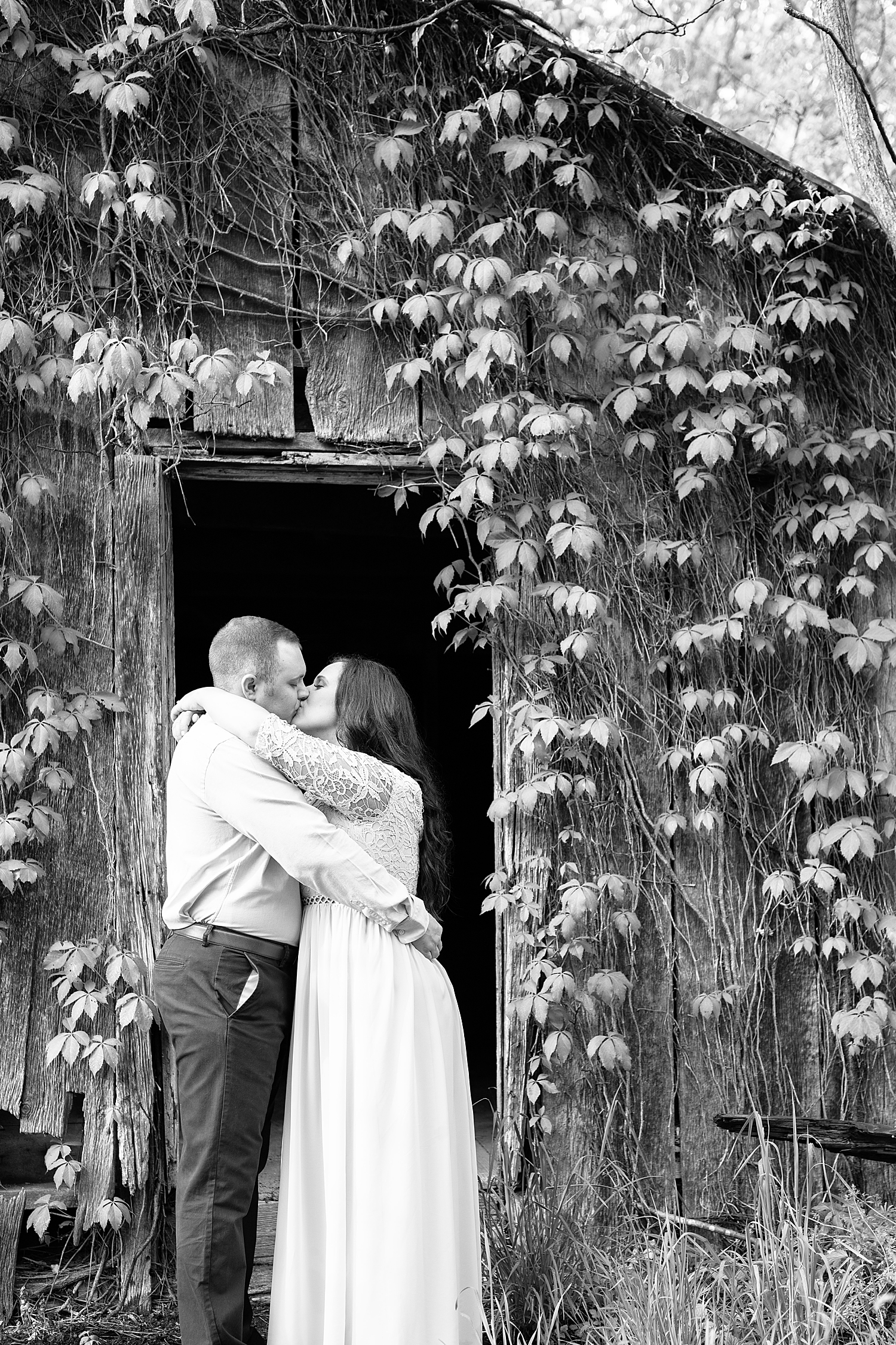 Spring Blacksburg Virginia Engagement Photo_0620.jpg