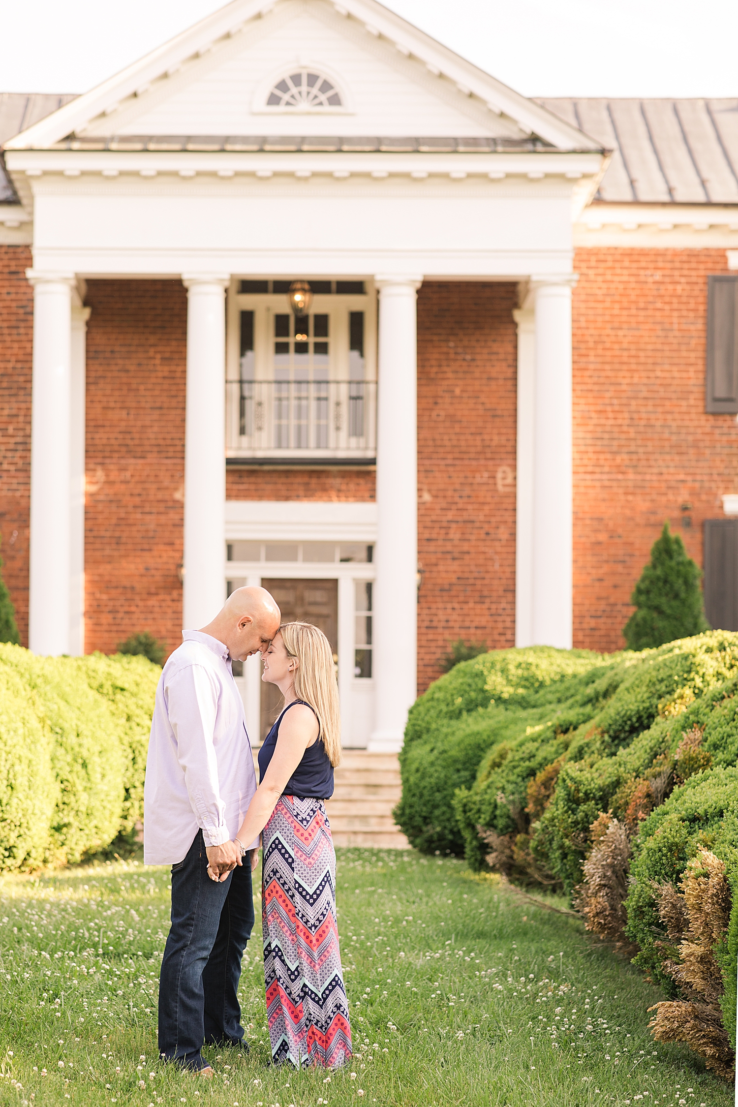 West Manor Estate Engagement Session Photo Virginia Wedding Photographer_0804.jpg