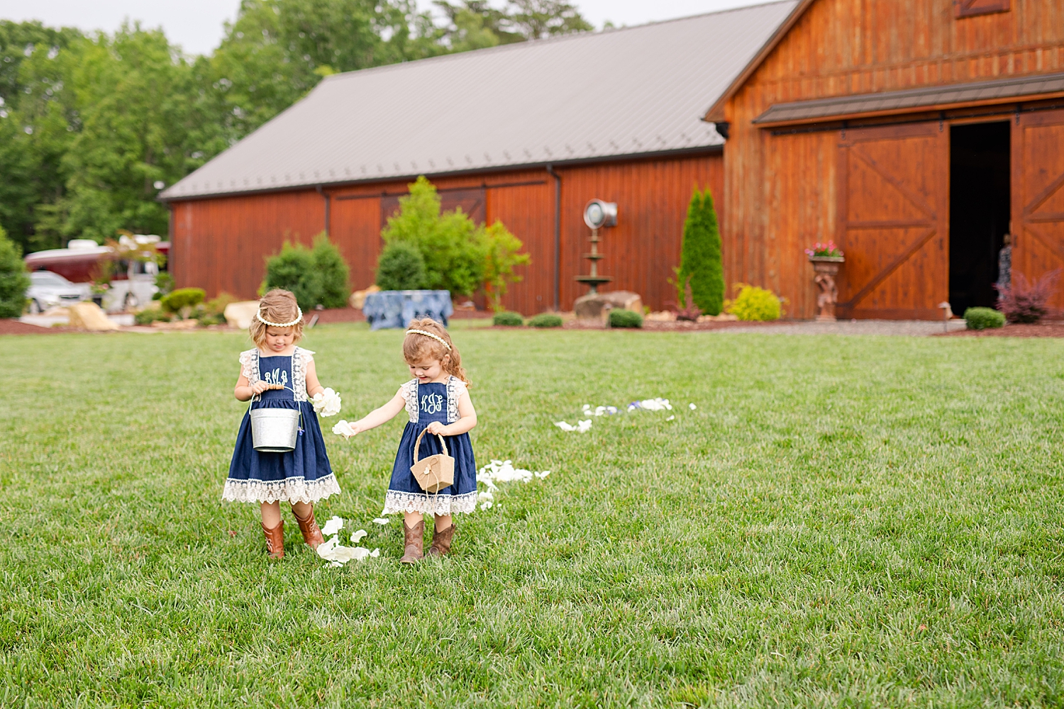 Atkinson Farms Spring Wedding Photo_1054.jpg