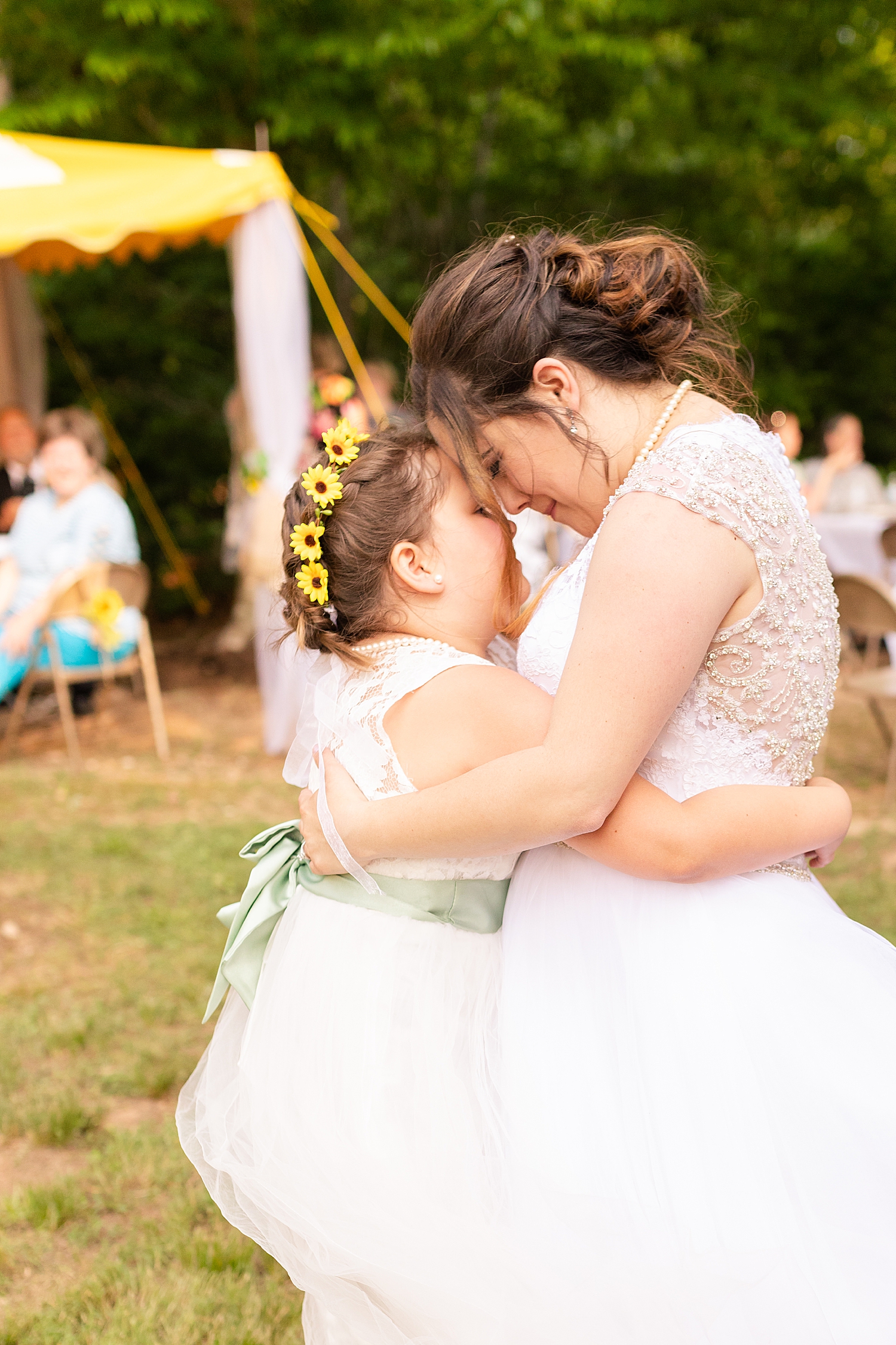 Intimate Spring Virginia Wedding Photo_0903.jpg