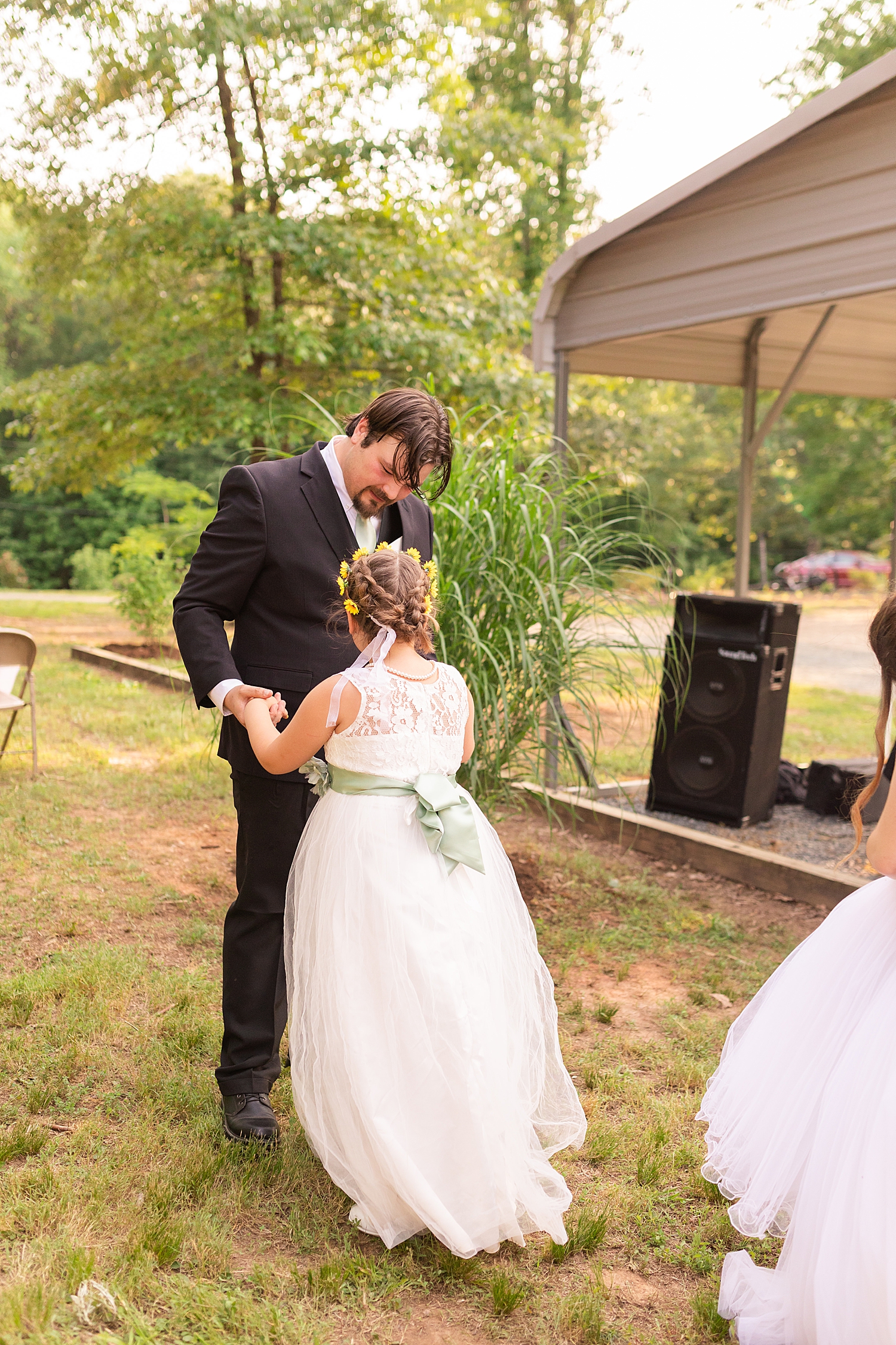 Intimate Spring Virginia Wedding Photo_0905.jpg