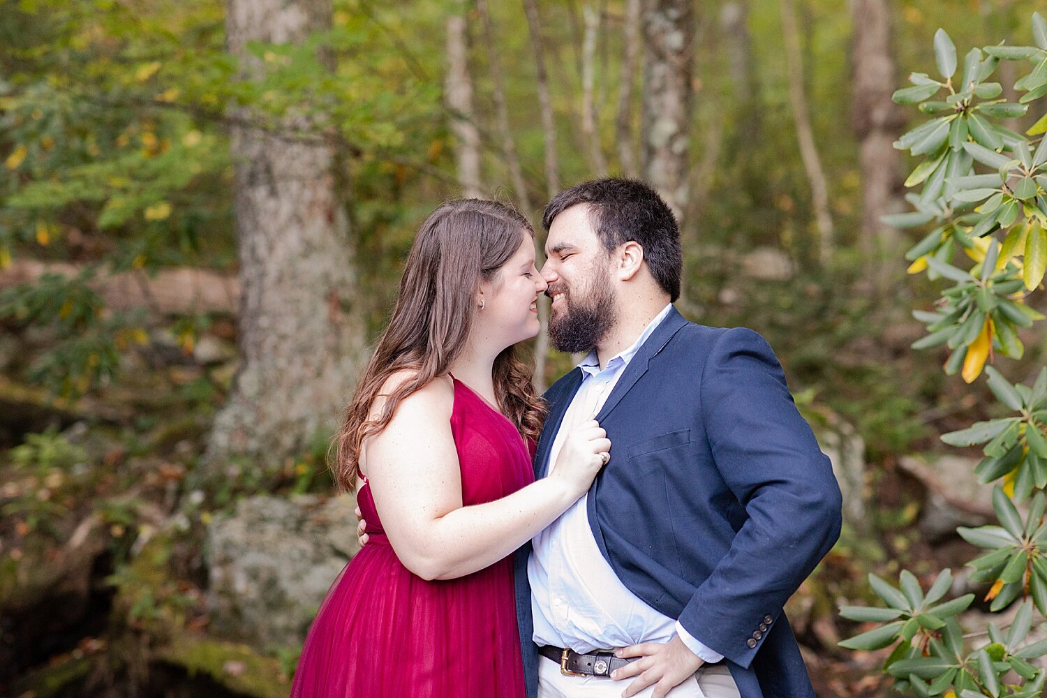 crabtree-falls-engagement-session-lynchburg-wedding-photographer-_1584.jpg