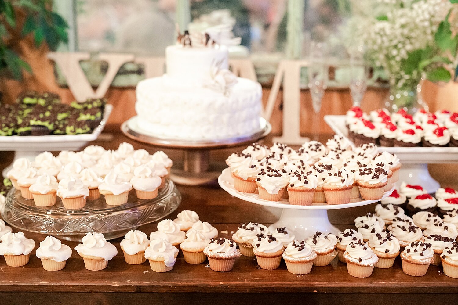 rustic-fall-pavilion-at-blackwater-creek-wedding-photo_1513.jpg