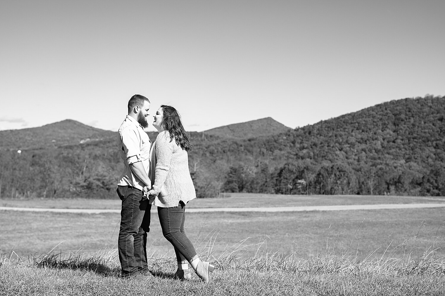 Fall-blue-ridge-parkway-engagement-session-_1958.jpg