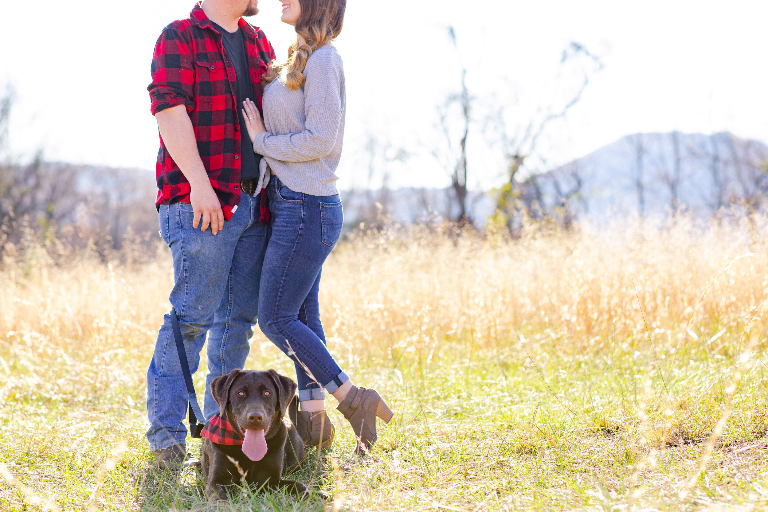 Jared and Mariana Christmas Photo 2019_20274.jpg