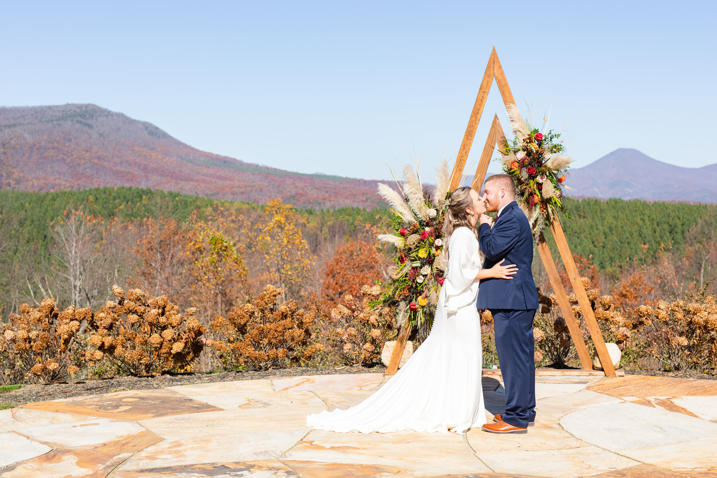 5 Ways To Make Your First Look Unique  | Lynchburg Wedding Photographer