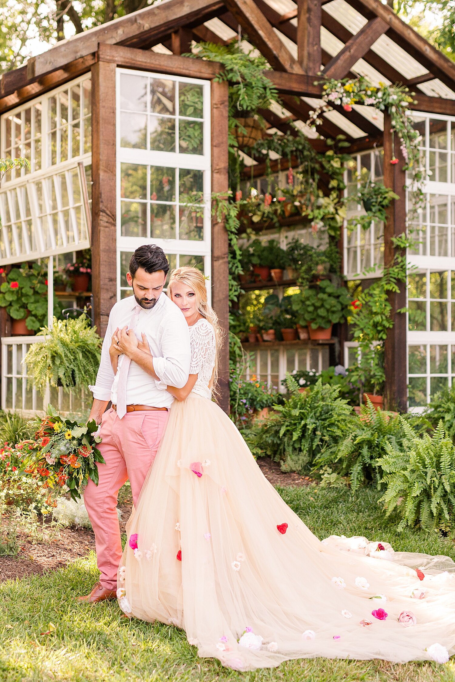 Greenhouse couples session_3307.jpg