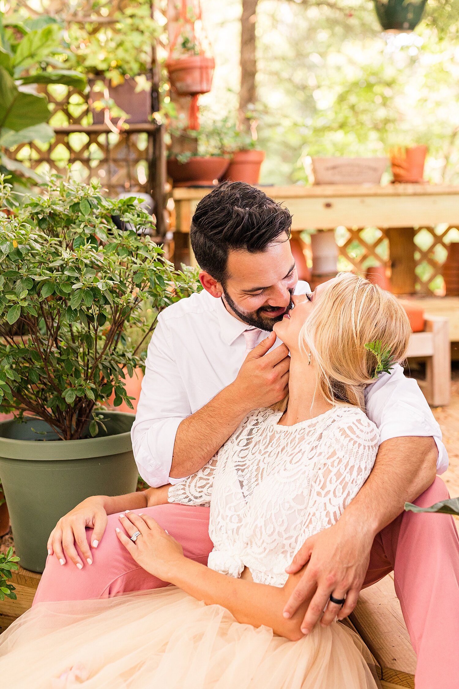 Greenhouse couples session_3310.jpg