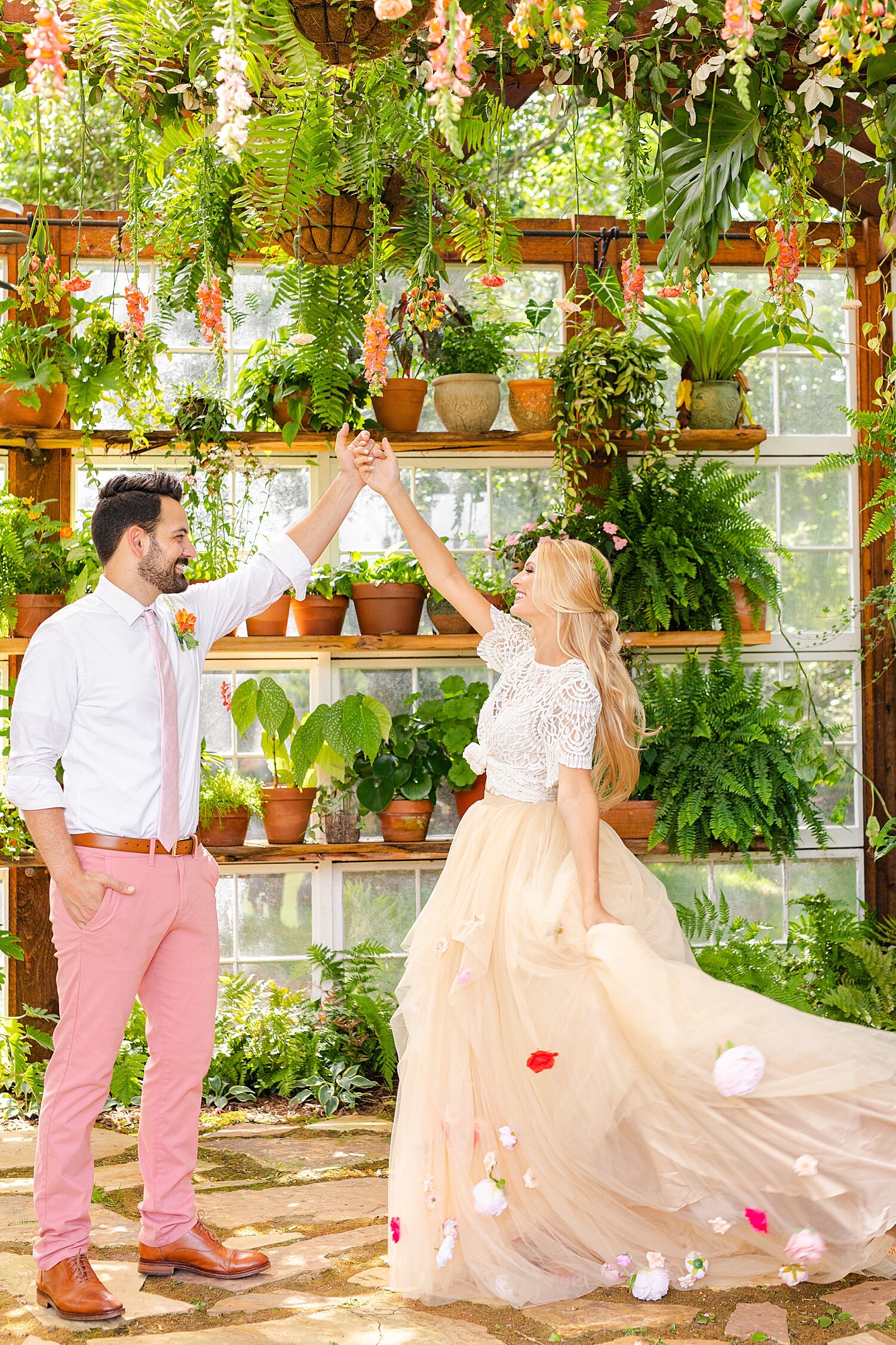 Greenhouse couples session_3316.jpg