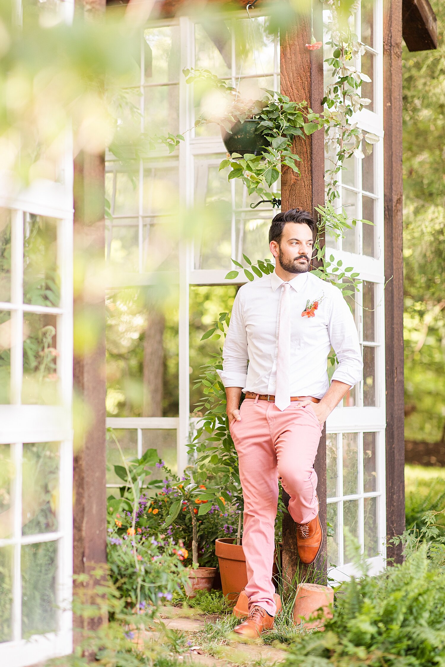 Greenhouse couples session_3322.jpg