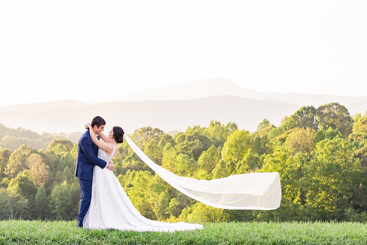 Summer Glass Hill Wedding_3765.jpg