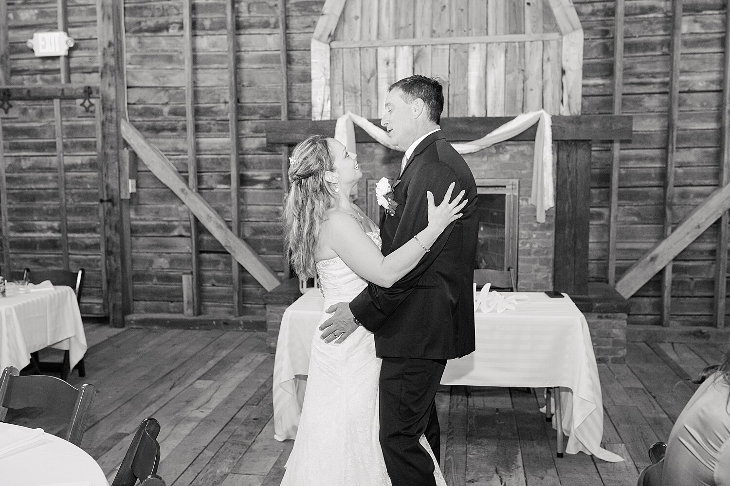 Cana Barn Wedding_4170.jpg