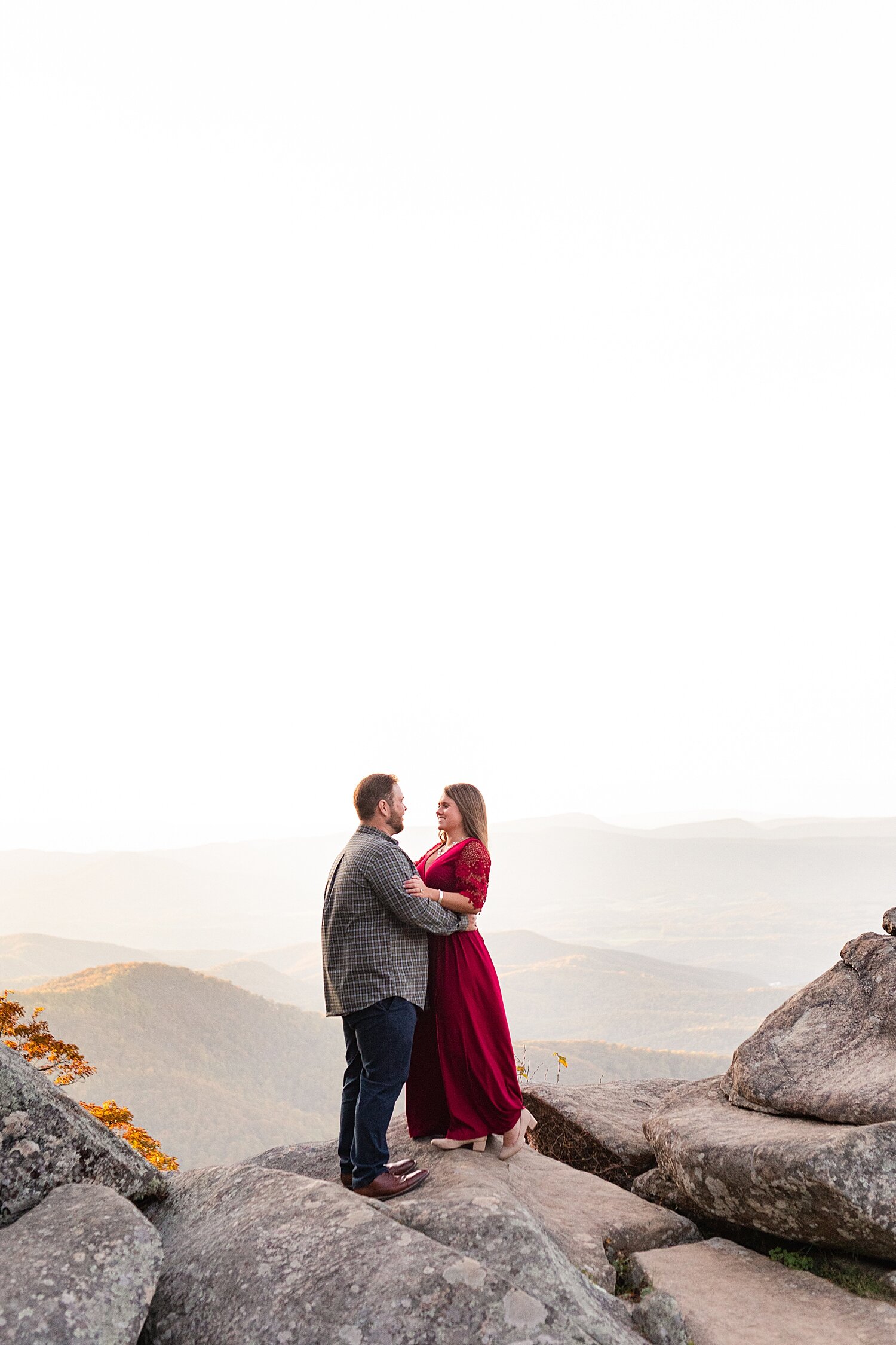 Peaks of Otter engagement session_4243.jpg