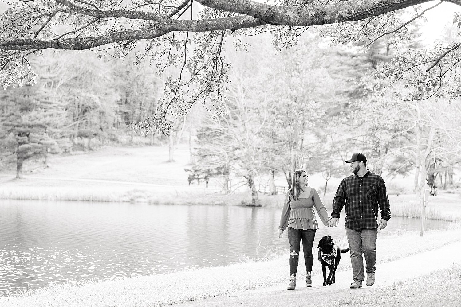 Peaks of Otter engagement session_4247.jpg