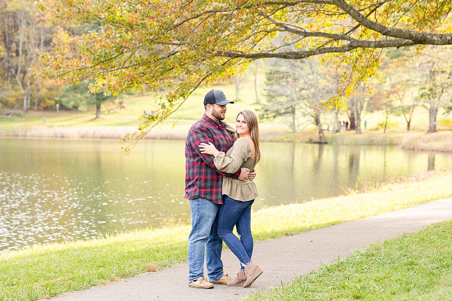 Peaks of Otter engagement session_4257.jpg