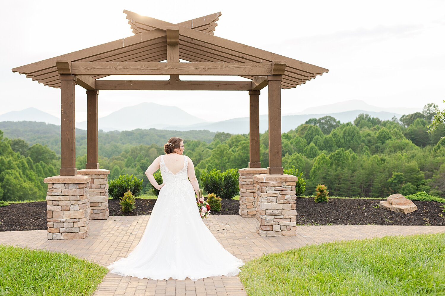 Glass Hill Venue Bridal Portraits_4583.jpg