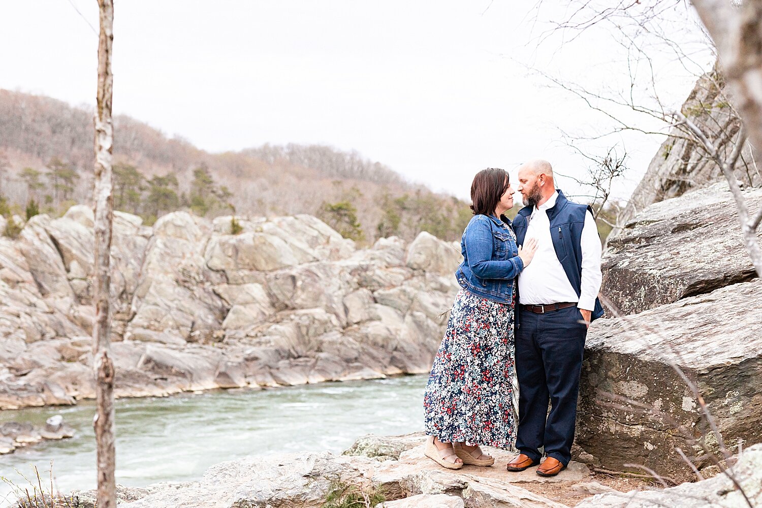 Great Falls National Park engagement session_4997.jpg