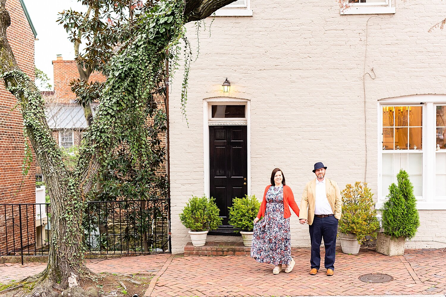 Old Town Alexandria engagement session_4971.jpg