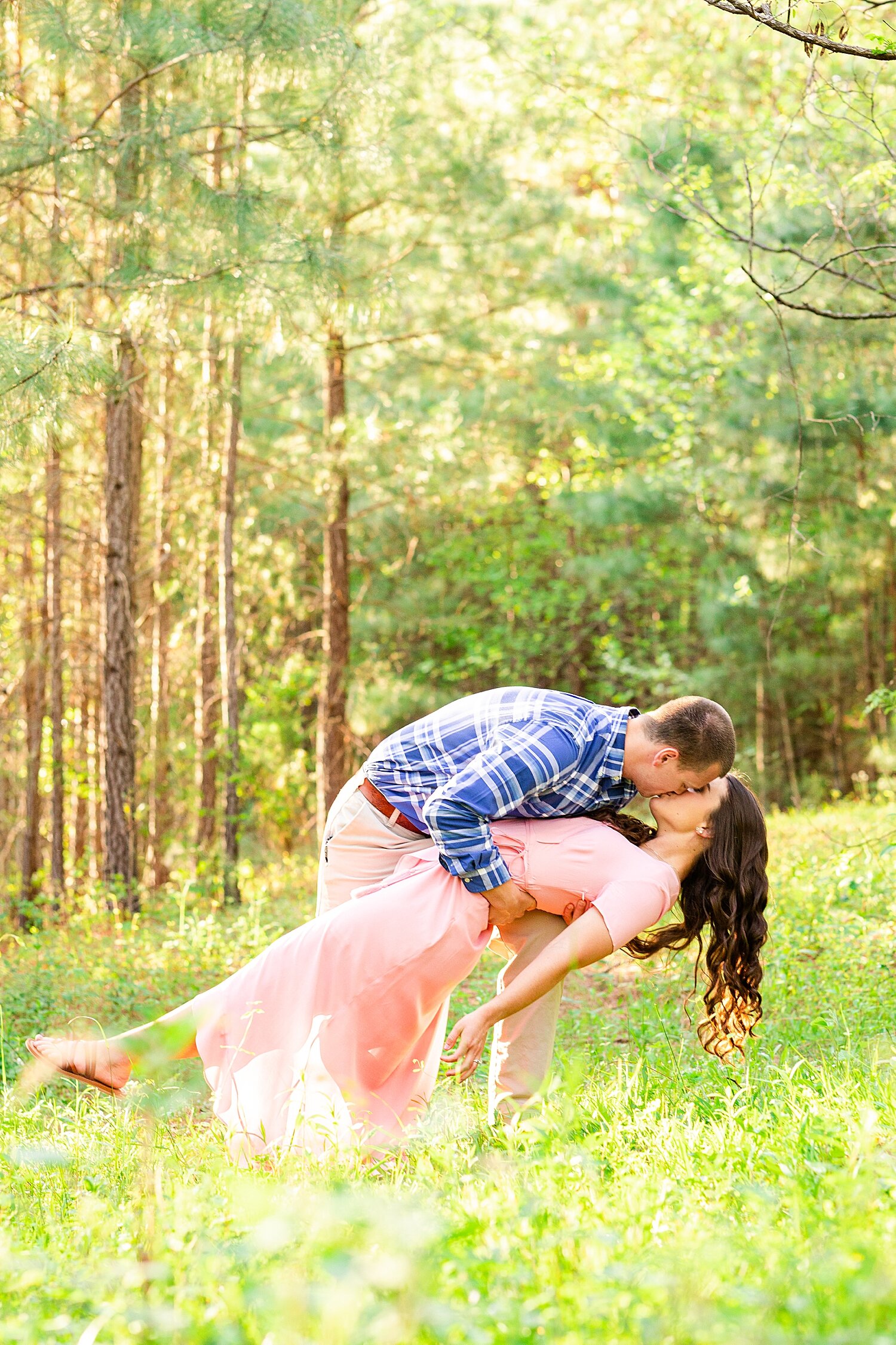 spring-lynchburg-engagement-session_5087.jpg