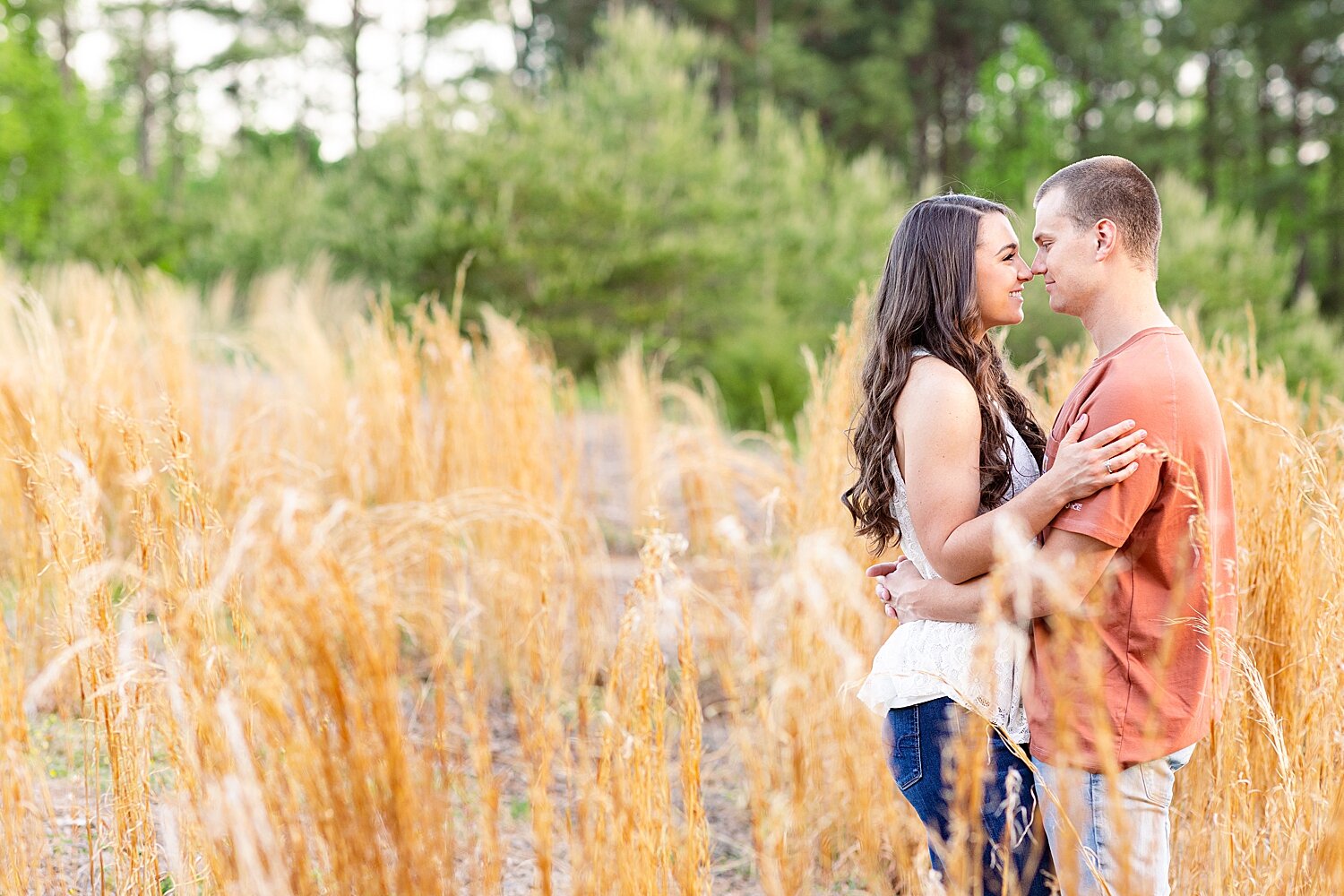 spring-lynchburg-engagement-session_5089.jpg