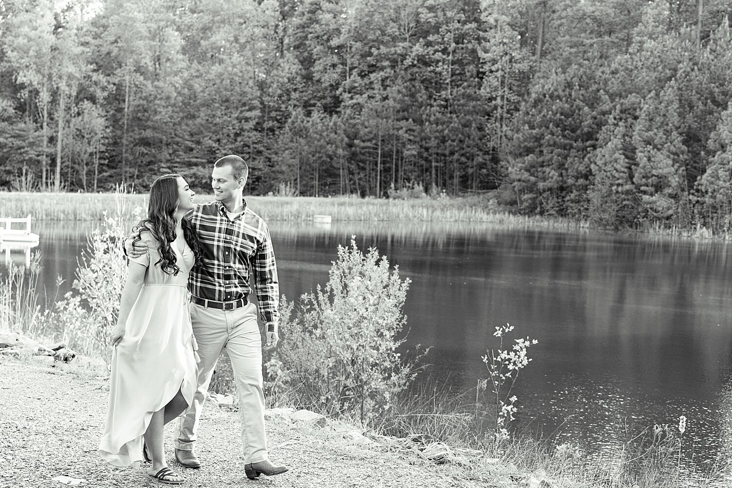 spring-lynchburg-engagement-session_5099.jpg