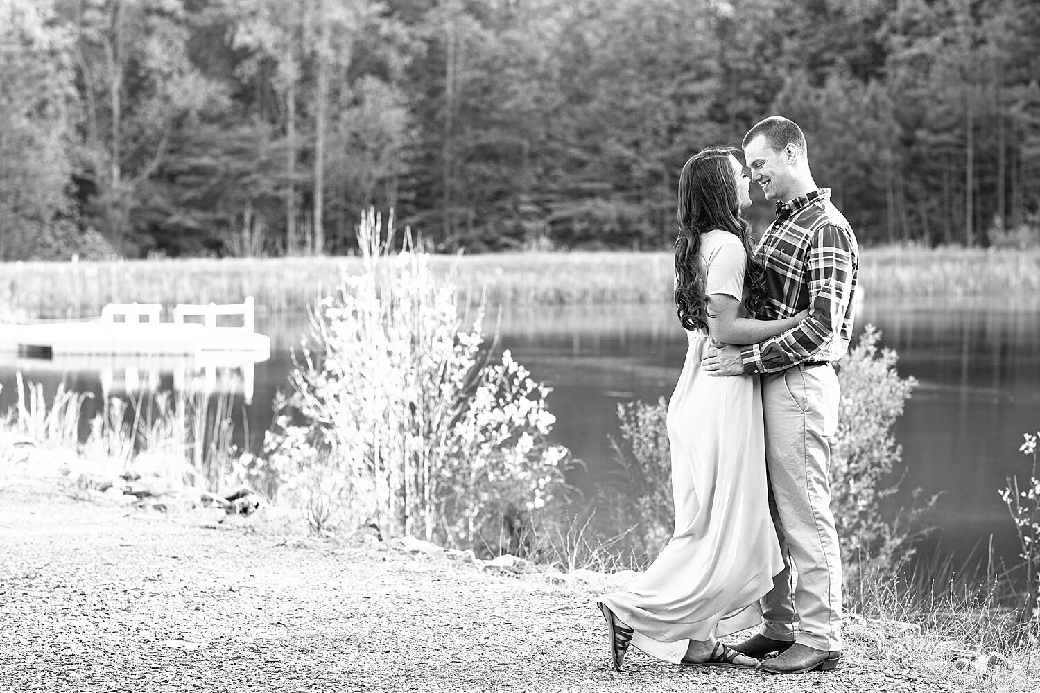 spring-lynchburg-engagement-session_5117.jpg