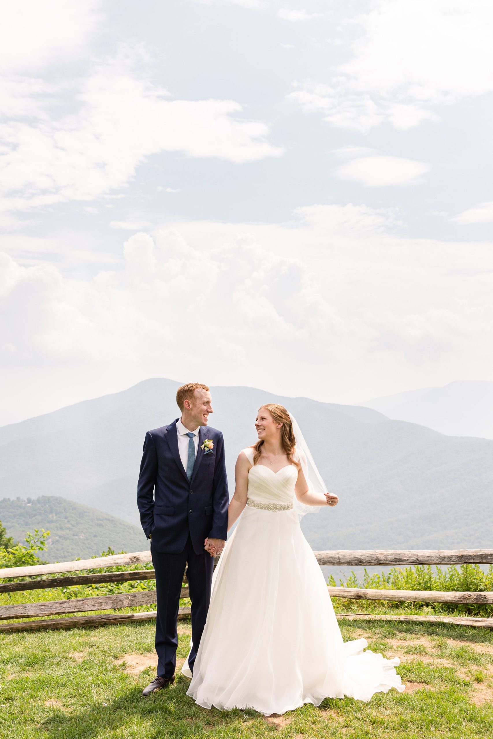 Wintergreen Wedding Photographer_B_2641.jpg