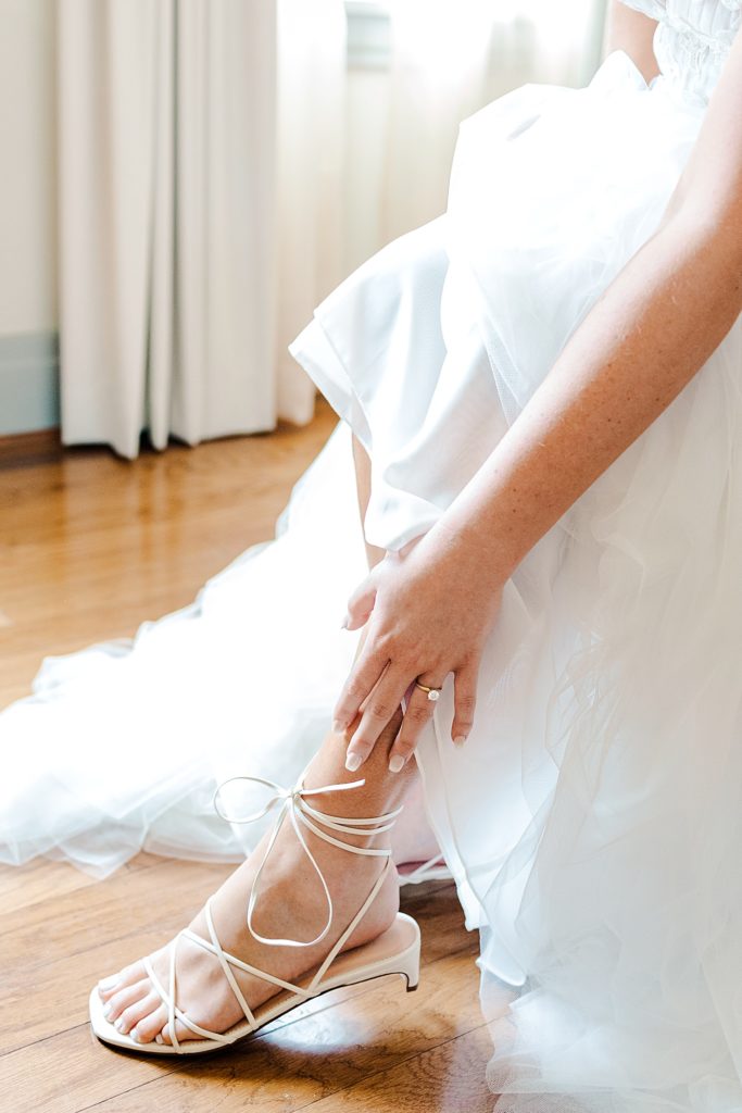 Elegant bridal details at the Virginian Hotel in Lynchburg, Virginia.