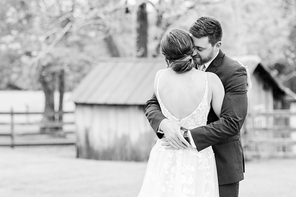 First look moments with the bride and groom at Sorella Farms in Lynchburg, Virginia.