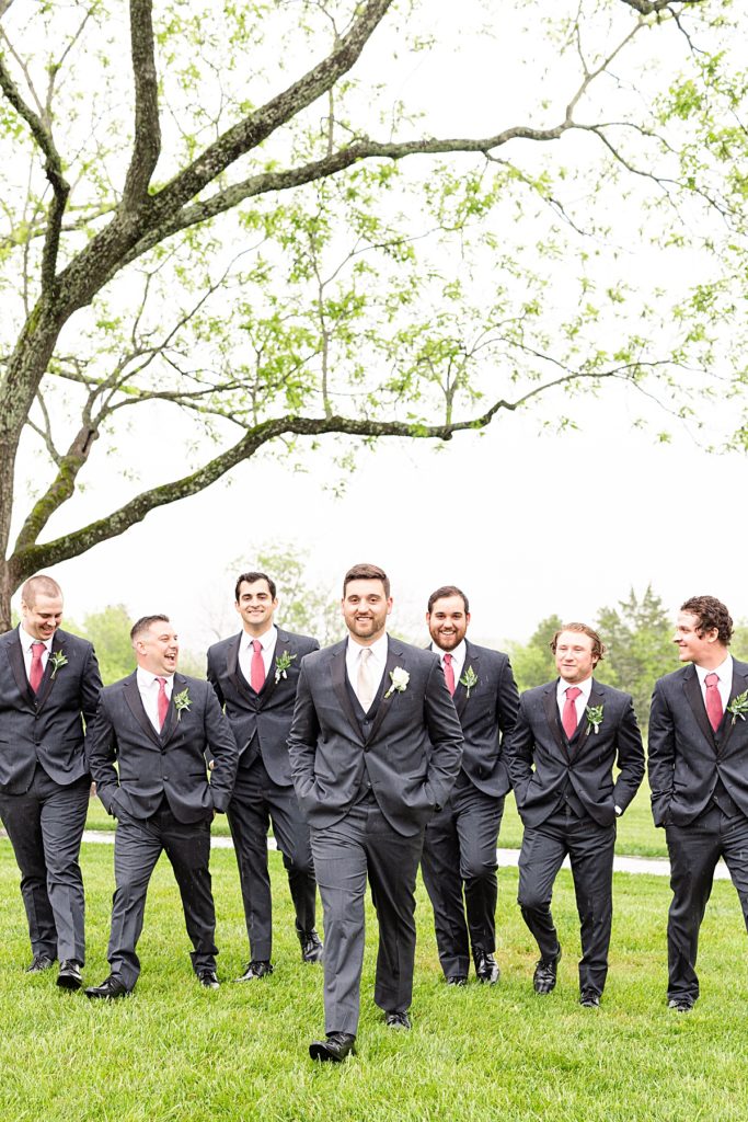 Rainy bridal party portraits at Sorella Farms in Lynchburg, Virginia.