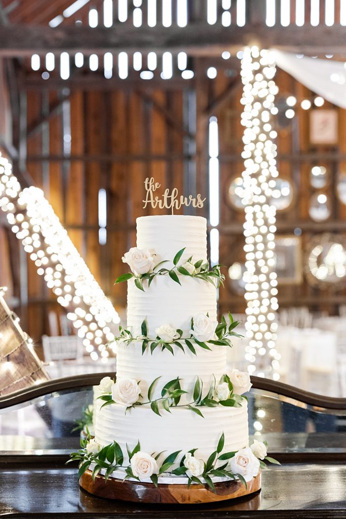 Wedding cake by Angela Hudson Cakes 
for the reception at Sorella Farms in Lynchburg, Virginia.