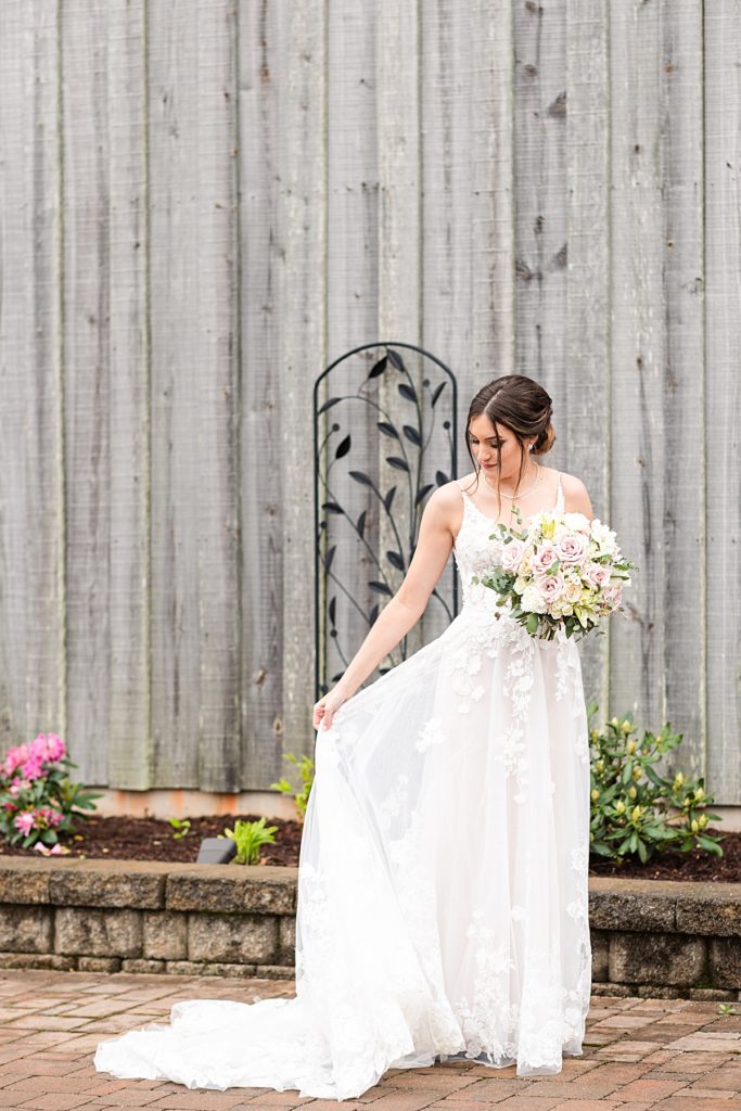 Bridal portraits at Sorella Farms in Lynchburg, Virginia.