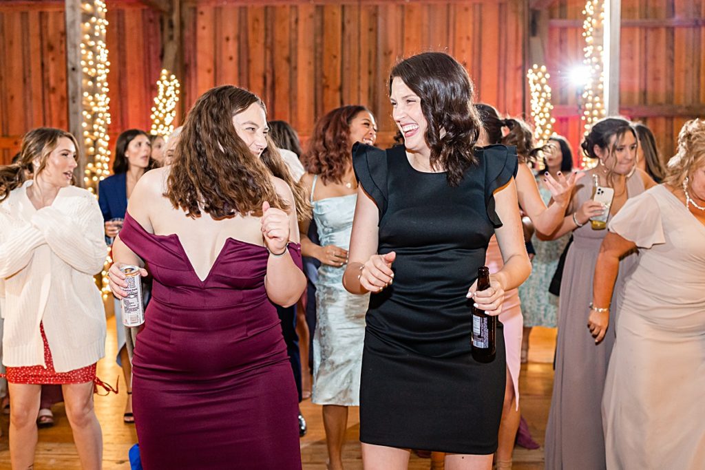 Dancing photos guests on the open dance floor at Sorella Farms in Lynchburg, Virginia.