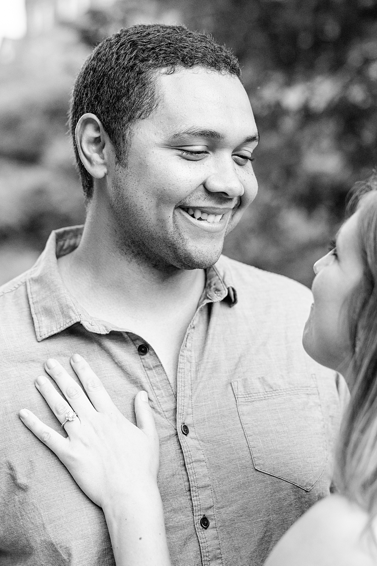 This downtown Lynchburg engagement session started out near their apartment in Wyndhurst but ended up downtown on the cobblestone streets! We loved having fun with these two in the hill city!