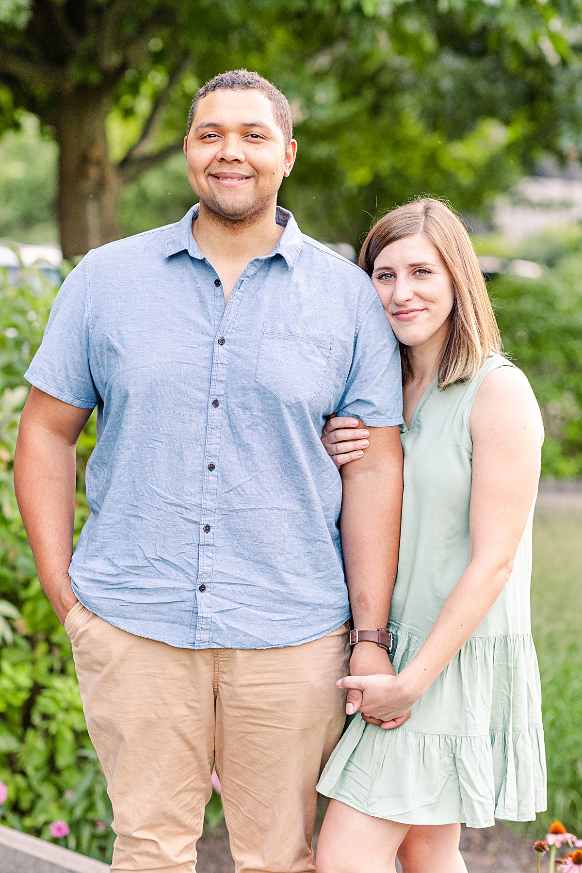 This downtown Lynchburg engagement session started out near their apartment in Wyndhurst but ended up downtown on the cobblestone streets! We loved having fun with these two in the hill city!