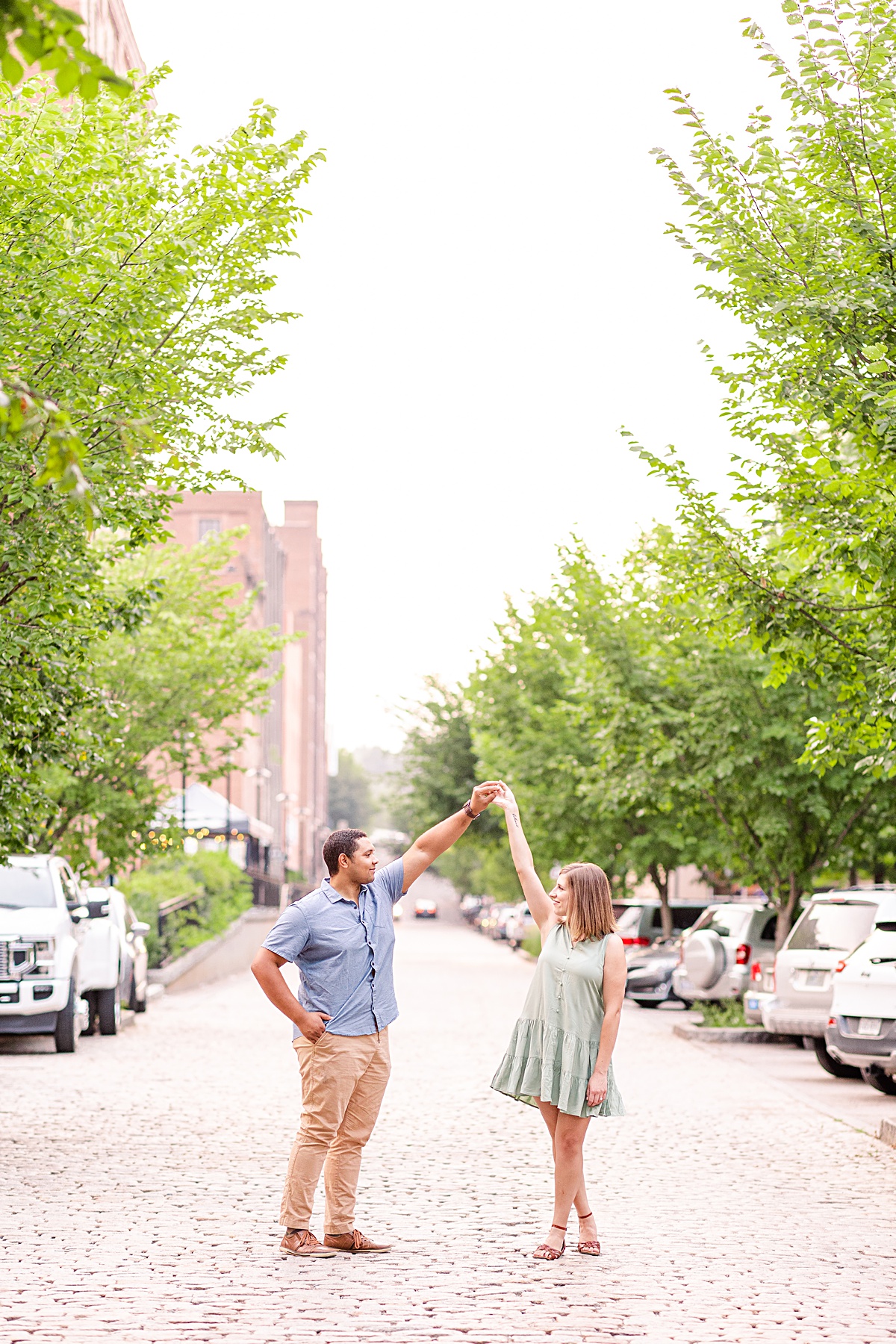 This downtown Lynchburg engagement session started out near their apartment in Wyndhurst but ended up downtown on the cobblestone streets! We loved having fun with these two in the hill city!